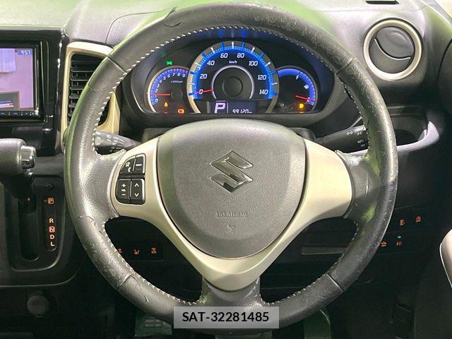 Suzuki SPACIA 2015-05 7225371-10