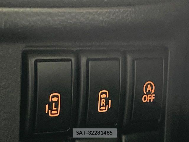 Suzuki SPACIA 2015-05 7225371-5