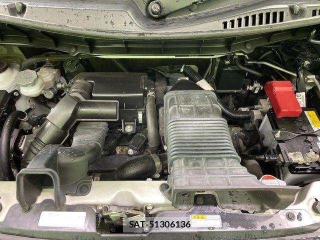 Suzuki SPACIA 2021-06 7225404-17
