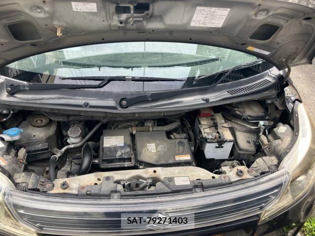 Suzuki SPACIA 2015-04 7225375-18