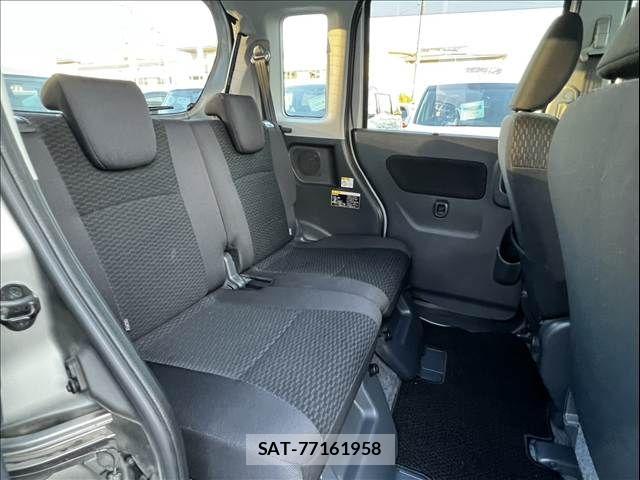 Suzuki SPACIA 2014-11 7225373-13