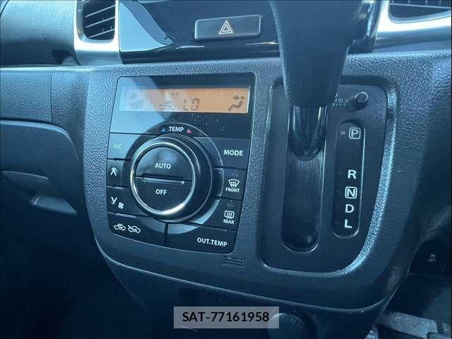 Suzuki SPACIA 2014-11 7225373-20