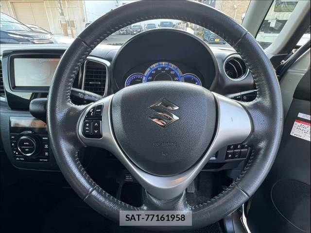 Suzuki SPACIA 2014-11 7225373-22