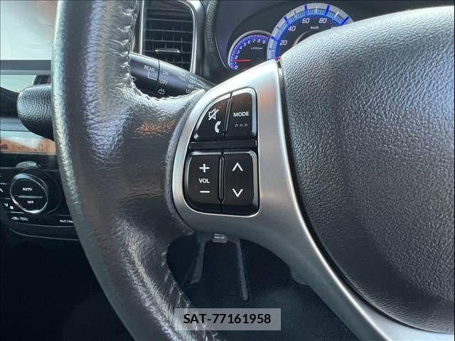 Suzuki SPACIA 2014-11 7225373-23