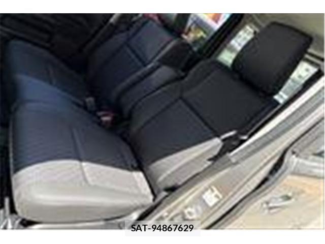 Suzuki SPACIA 2023-09 7225413-15