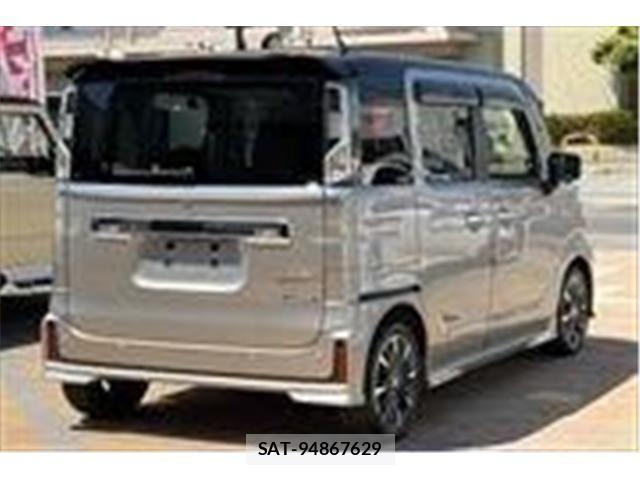 Suzuki SPACIA 2023-09 7225413-3