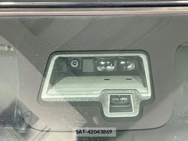 Suzuki SPACIA 2019-03 7225383-6
