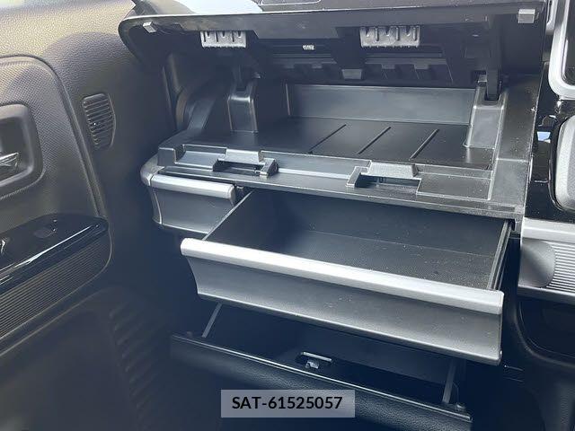 Suzuki SPACIA 2021-06 7225406-15