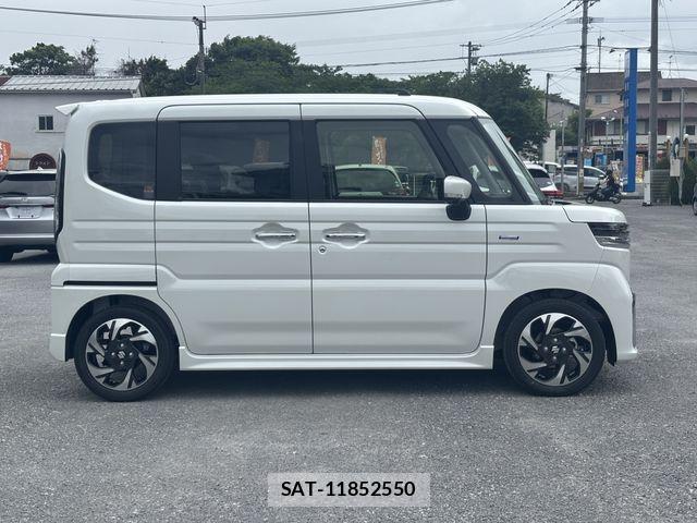 Suzuki SPACIA 2026-04 7225431-5