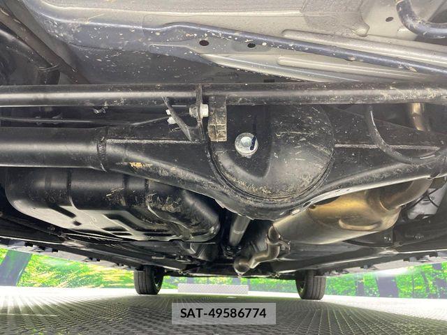 Suzuki SPACIA 2023-05 7225410-18