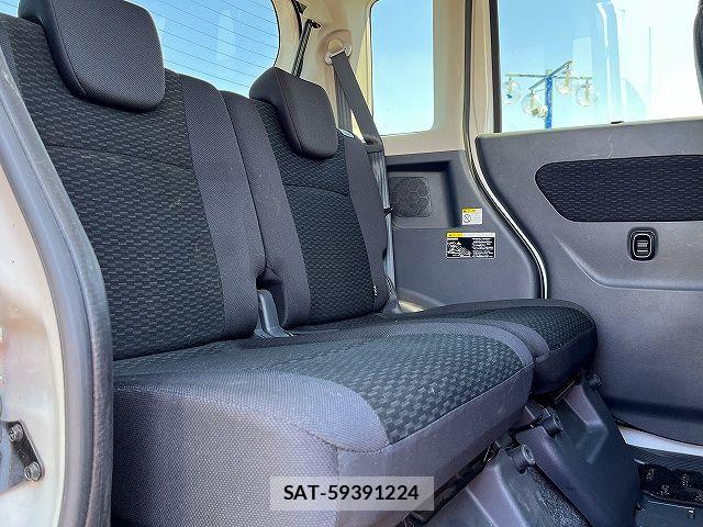 Suzuki SPACIA 2015-03 7225374-9