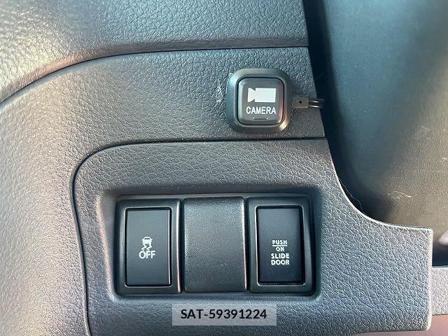 Suzuki SPACIA 2015-03 7225374-17