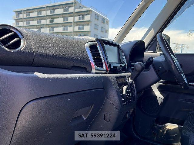 Suzuki SPACIA 2015-03 7225374-18