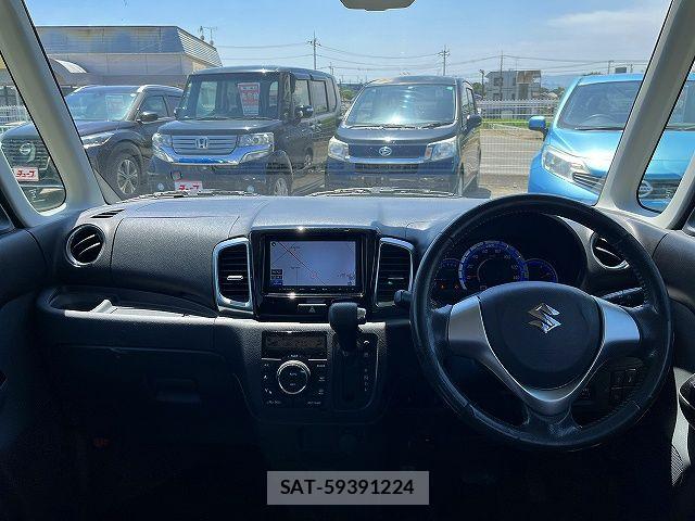 Suzuki SPACIA 2015-03 7225374-1