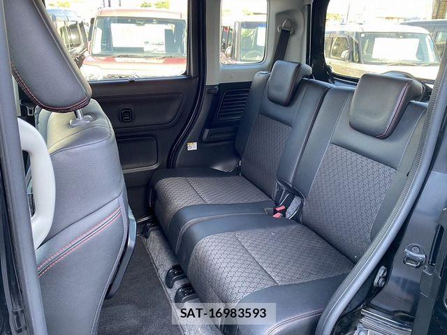 Suzuki SPACIA 2019-06 7218517-13