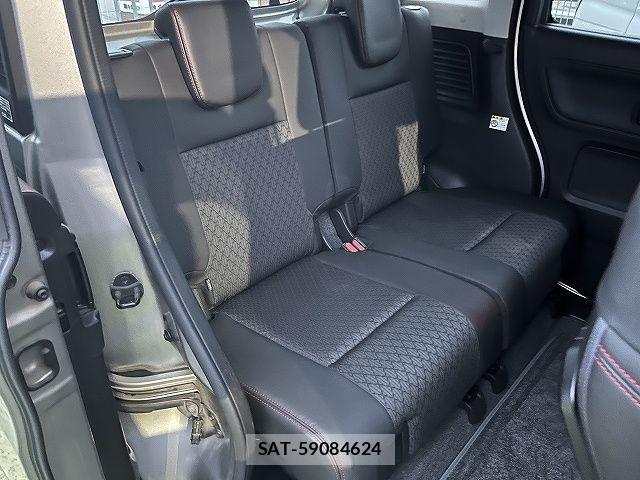 Suzuki SPACIA 2018-04 7225379-9