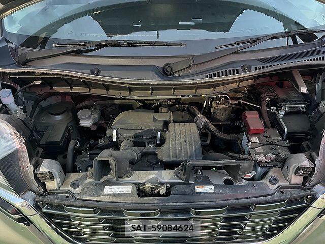 Suzuki SPACIA 2018-04 7225379-27