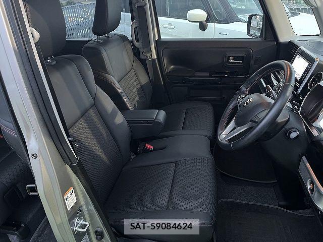 Suzuki SPACIA 2018-04 7225379-3