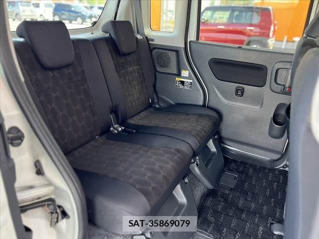 Suzuki SPACIA 2015-05 7225372-17