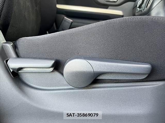 Suzuki SPACIA 2015-05 7225372-29