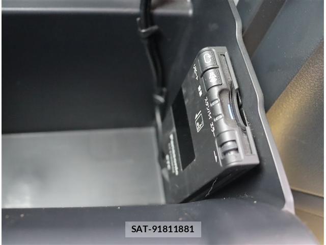 Suzuki SPACIA 2013-07 7225365-15