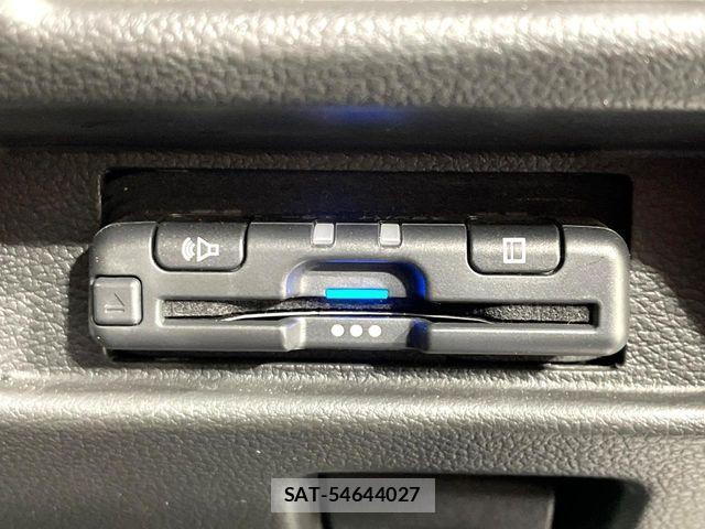 Suzuki SPACIA 2023-12 7225414-5