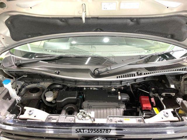 Suzuki SPACIA 2024-05 7225418-17