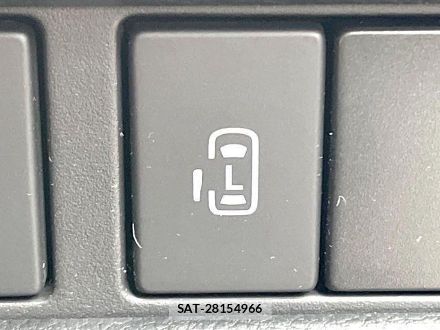 Suzuki SPACIA 2020-01 7215577-5