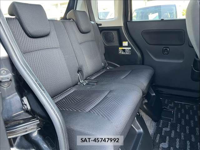 Suzuki SPACIA 2017-06 7225382-13