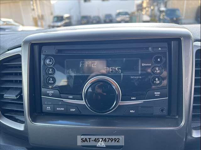 Suzuki SPACIA 2017-06 7225382-18