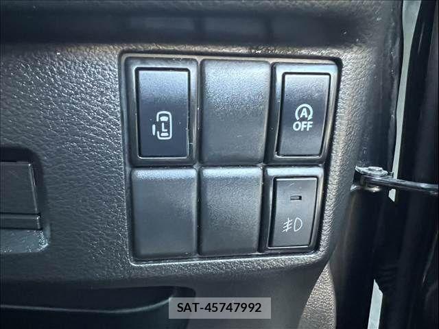 Suzuki SPACIA 2017-06 7225382-25