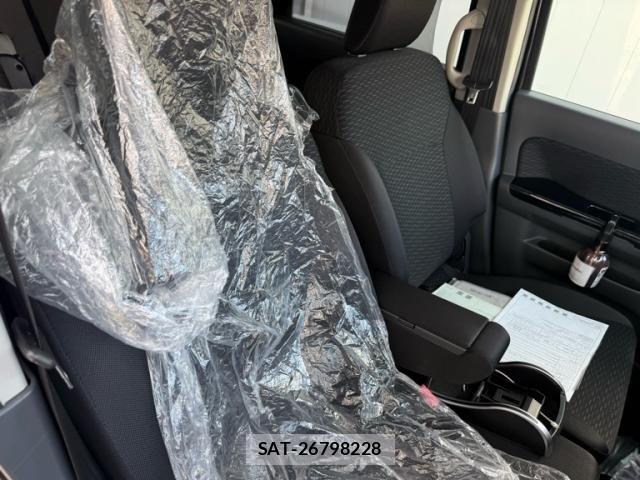 Suzuki SPACIA 2013-11 7225364-4