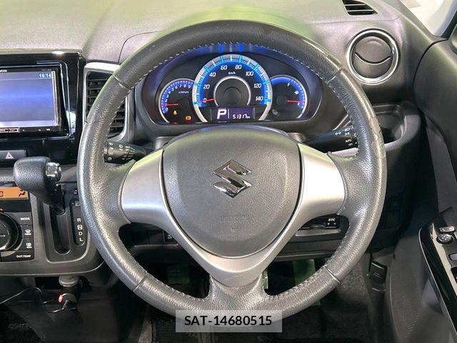 Suzuki SPACIA 2013-07 7217678-10