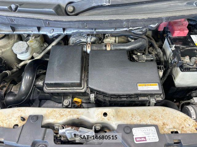 Suzuki SPACIA 2013-07 7217678-17