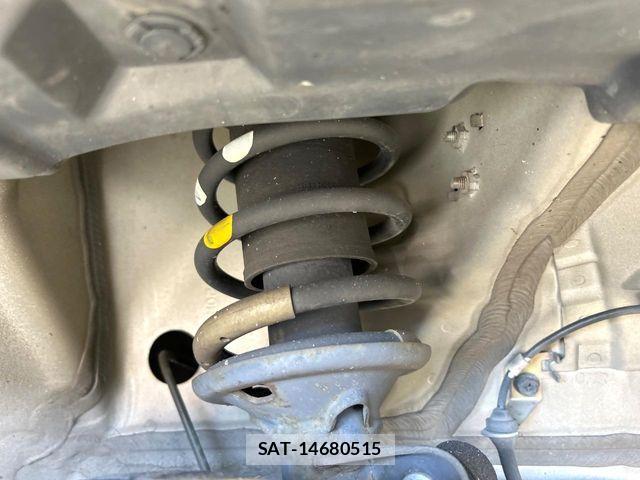 Suzuki SPACIA 2013-07 7217678-19