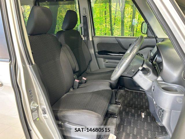 Suzuki SPACIA 2013-07 7217678-7
