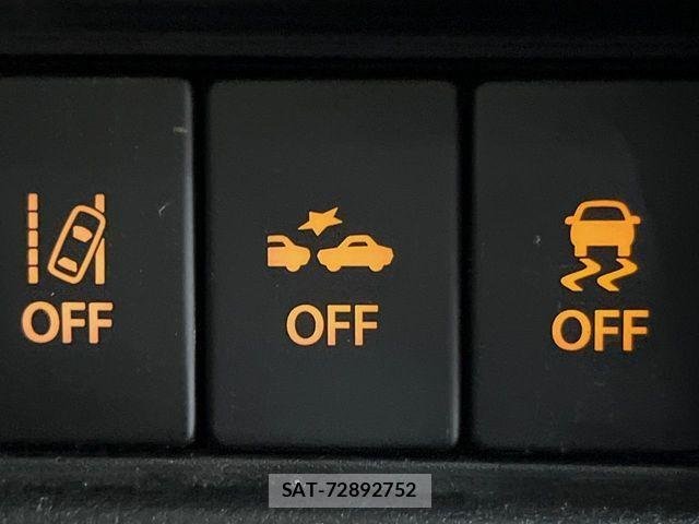 Suzuki SPACIA 2018-02 7225380-5