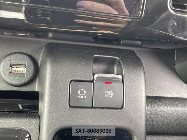 Suzuki SPACIA 2025-09 7225428-26