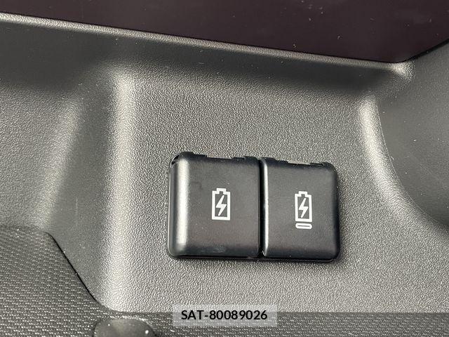 Suzuki SPACIA 2025-09 7225428-28
