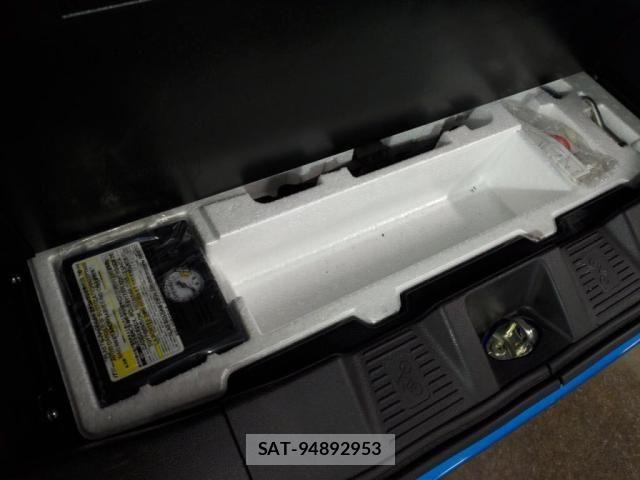 Suzuki SPACIA 2019-06 7225392-29