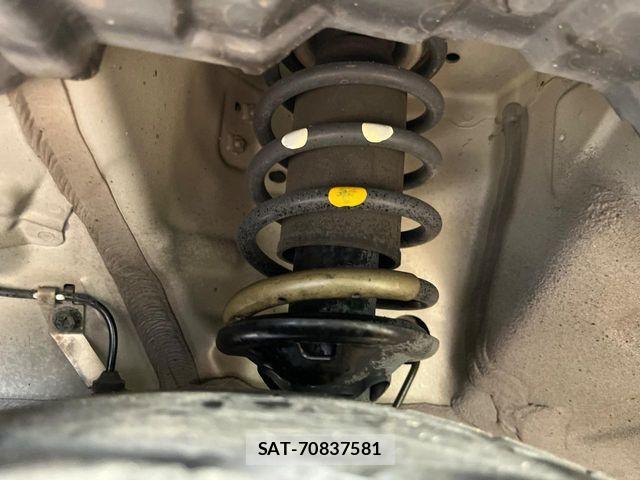 Suzuki SPACIA 2013-07 7217675-19