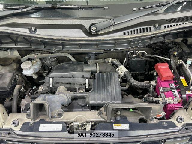 Suzuki SPACIA 2019-09 7225390-17
