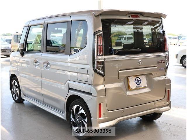 Suzuki SPACIA 2025-01 7225419-21