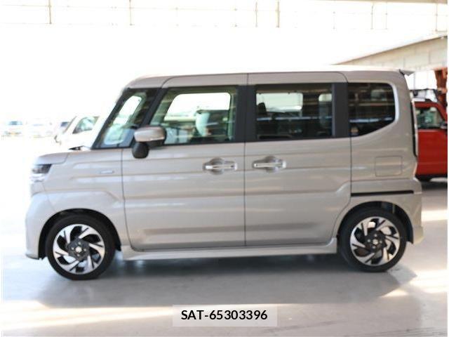 Suzuki SPACIA 2025-01 7225419-22
