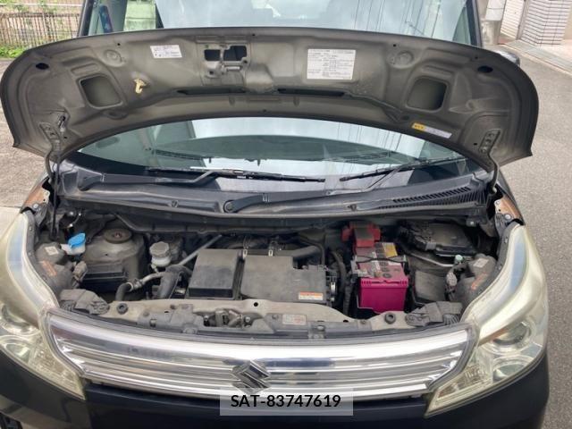Suzuki SPACIA 2013-08 7225366-13