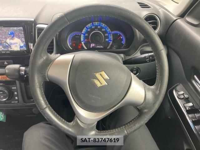 Suzuki SPACIA 2013-08 7225366-16
