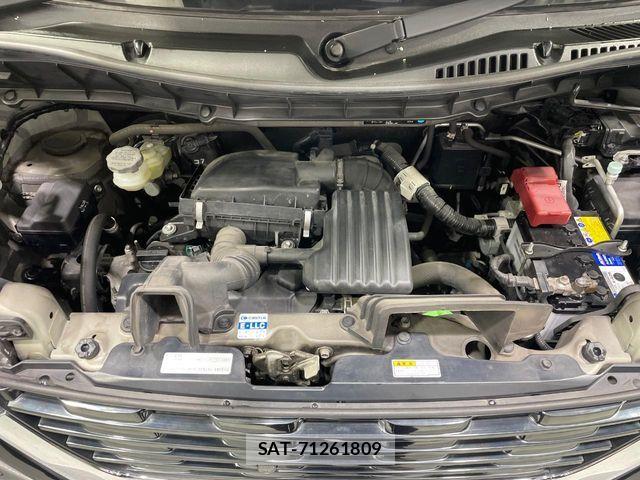 Suzuki SPACIA 2018-09 7225385-17