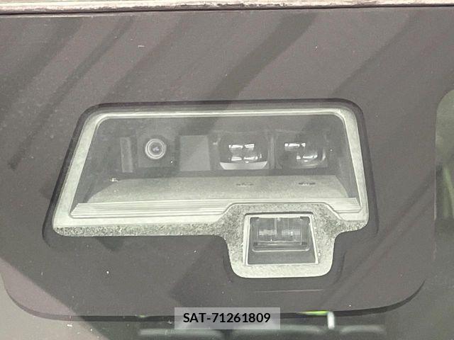 Suzuki SPACIA 2018-09 7225385-4