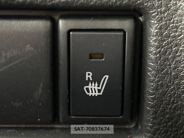 Suzuki SPACIA 2018-10 7252405-6