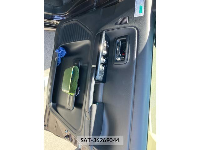 Suzuki SPACIA 2018-07 7272992-9